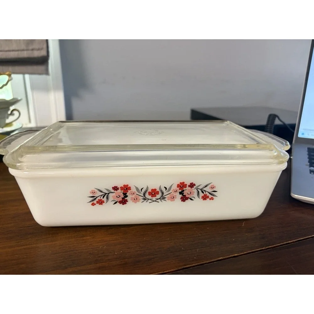 Vintage Pyrex 232 Primrose 2 Qt Rectangular Casserole Dish w Glass Lid Floral